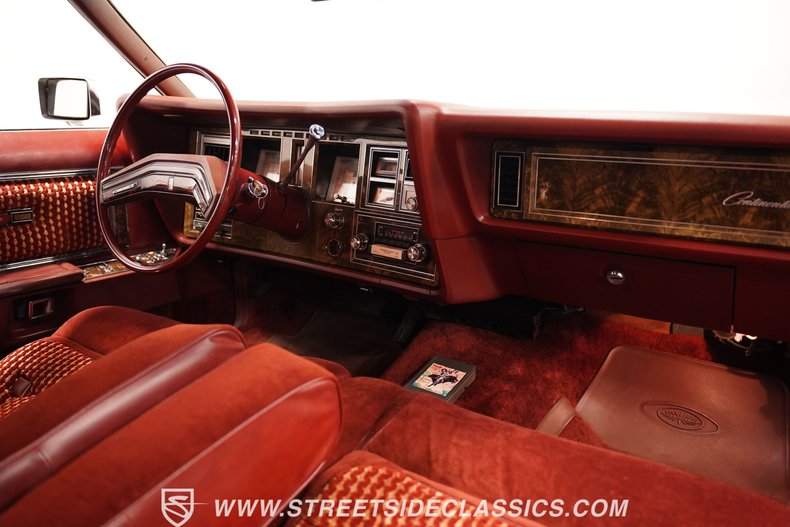 1977 Lincoln Continental 52