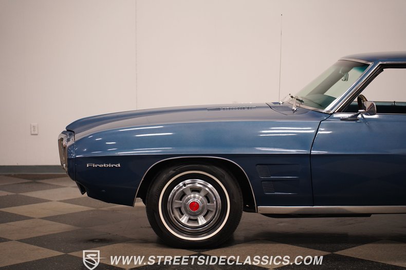 1969 Pontiac Firebird 25