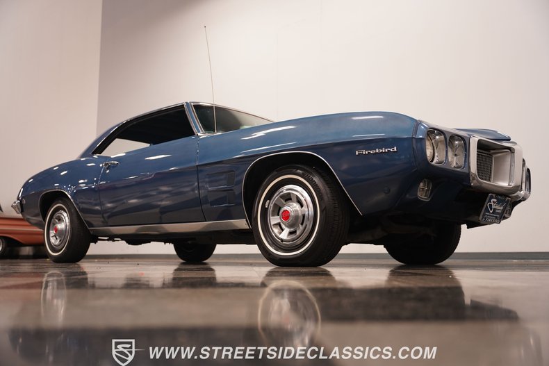 1969 Pontiac Firebird 34