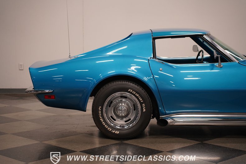 1971 Chevrolet Corvette 32