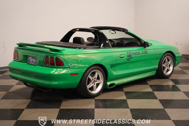 1994 Ford Mustang 29