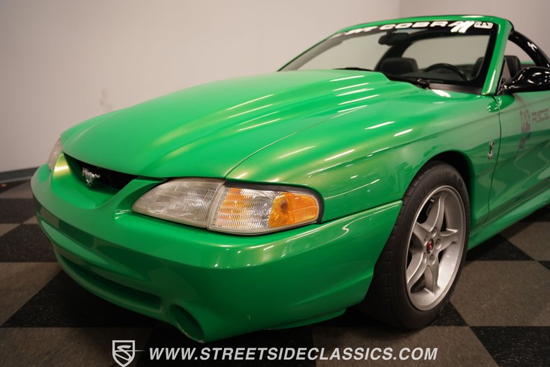 1994 Ford Mustang 23
