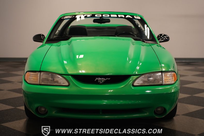 1994 Ford Mustang 5
