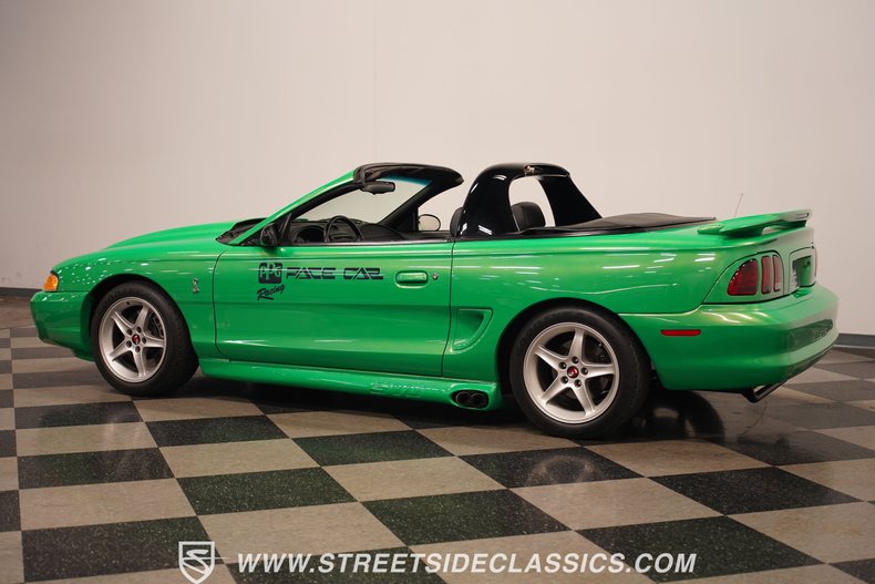1994 Ford Mustang 10