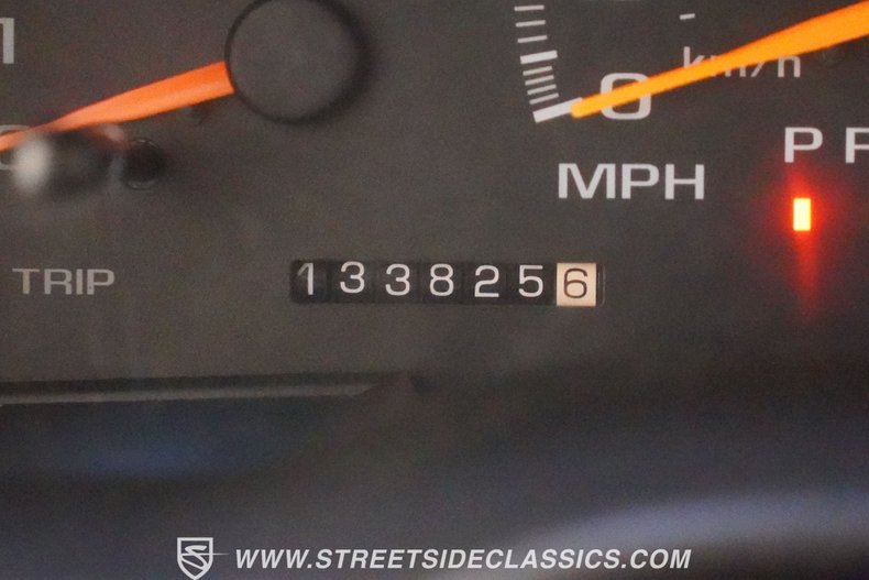 1999 Chevrolet Tahoe 44