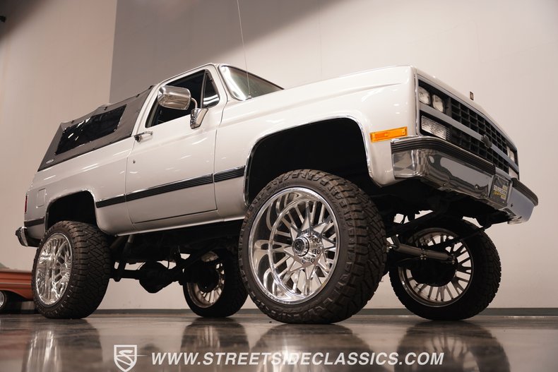 1989 Chevrolet Blazer K5 4x4 34