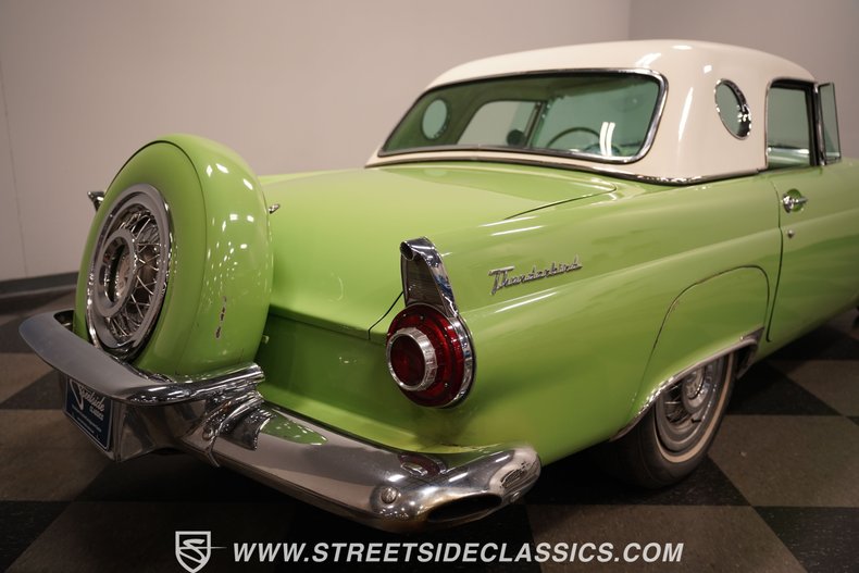 1956 Ford Thunderbird 30