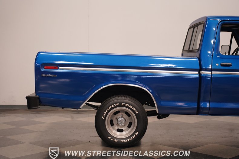 1974 Ford F-100 32