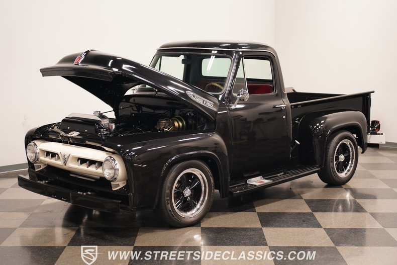 1953 Ford F-100 35