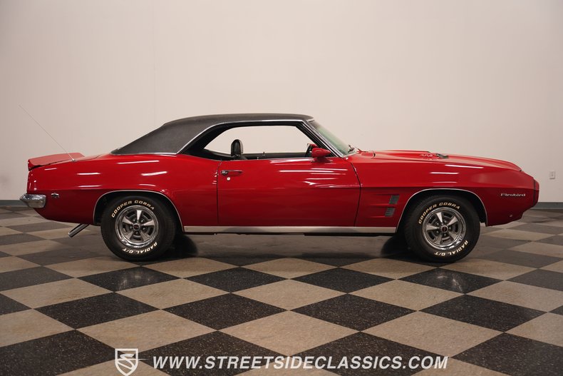 1969 Pontiac Firebird 400 17