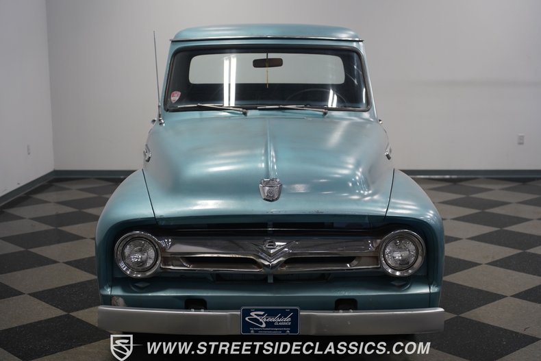 1953 Ford F-100  21