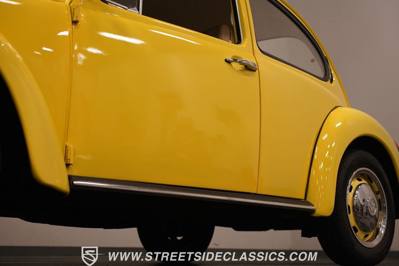 1974 Volkswagen Super Beetle  23