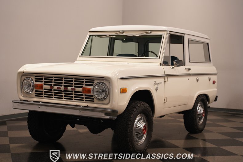 1974 Ford Bronco 4X4 6