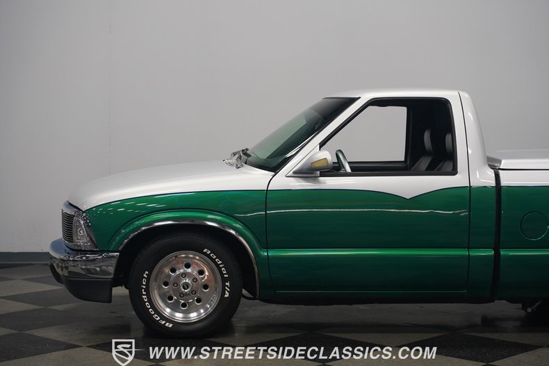 1994 GMC Sonoma  26