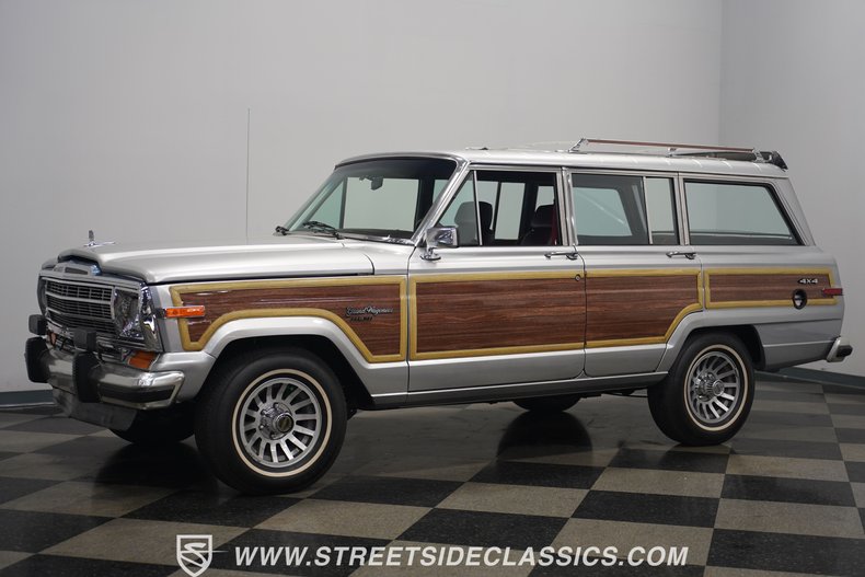 1991 Jeep Grand Wagoneer HEMI Restomod 7