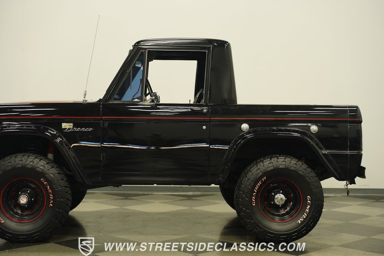 1974 Ford Bronco 4X4 25