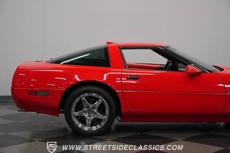 1994 Chevrolet Corvette ZR1 33