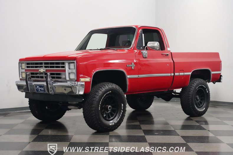 1986 Chevrolet K10 4x4 Restomod 6