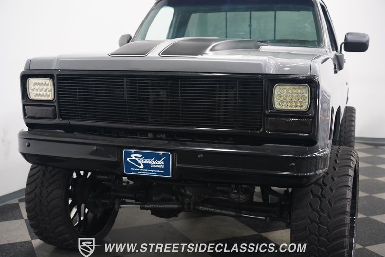 1980 GMC 2500 4X4 Restomod 21