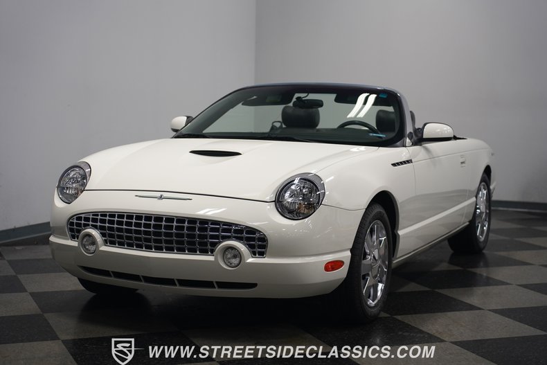 2002 Ford Thunderbird  5