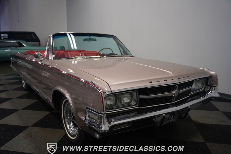 1965 Chrysler 300L Convertible 19