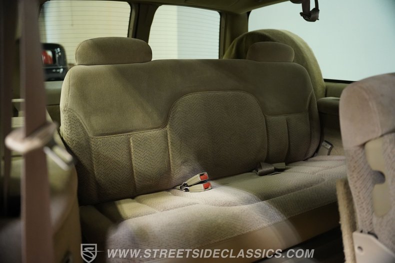 For Sale 1999 Chevrolet Suburban Stock# 5545-NSH Fullscreen Grid Image 54