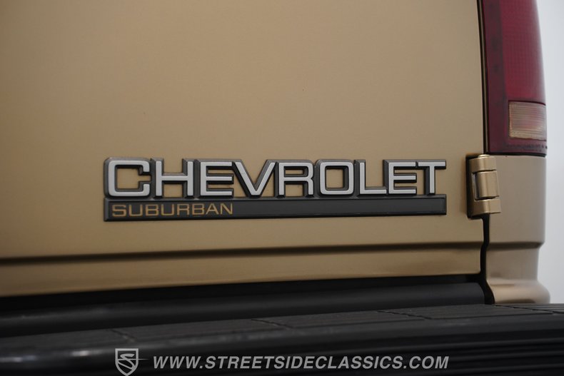 For Sale 1999 Chevrolet Suburban Stock# 5545-NSH Fullscreen Grid Image 88