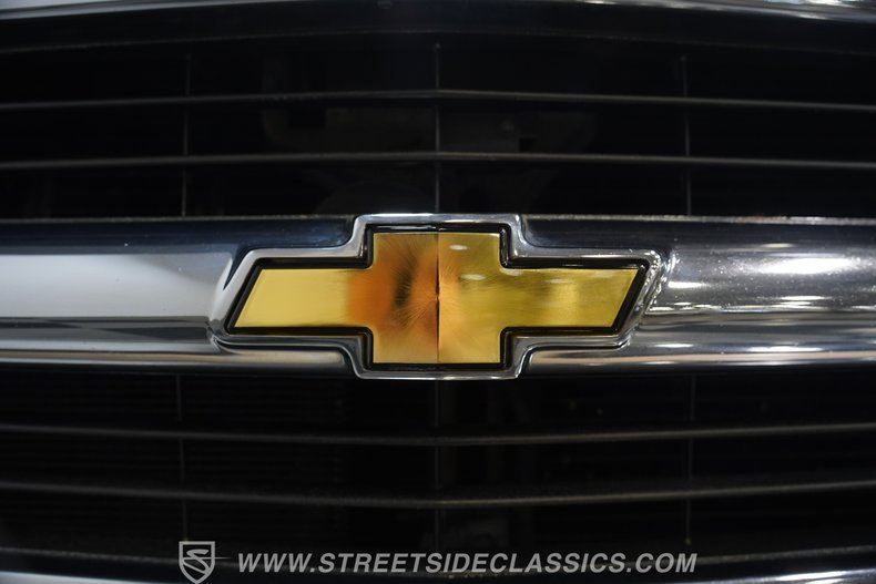 For Sale 1999 Chevrolet Suburban Stock# 5545-NSH Fullscreen Grid Image 90