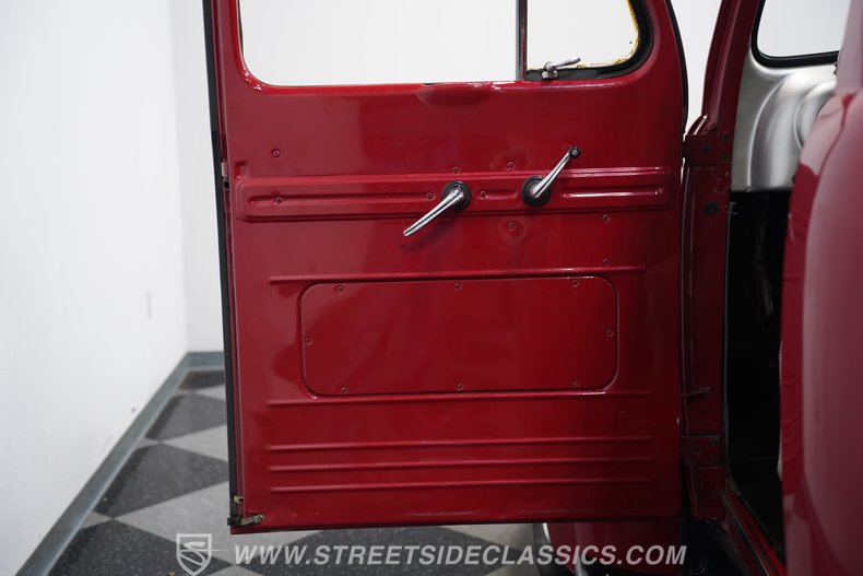 1951 Ford F-1 36