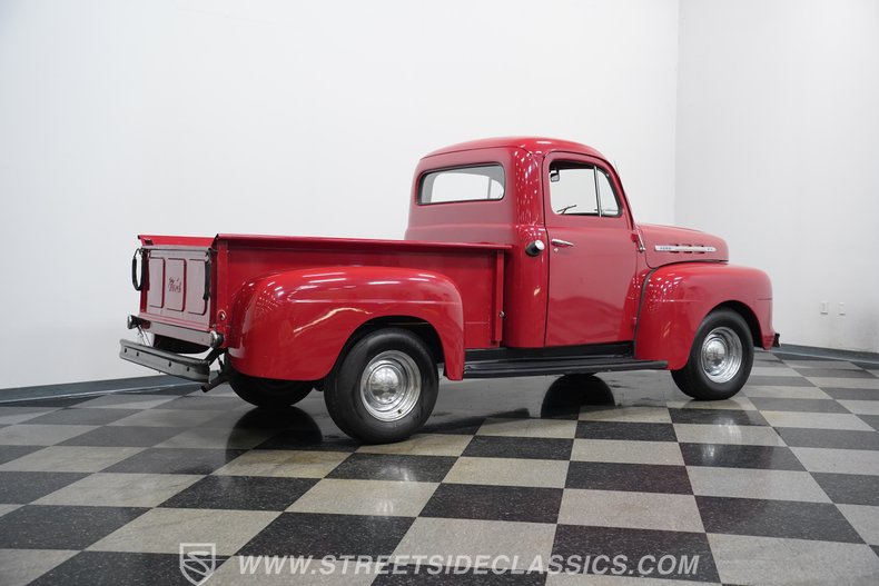 1951 Ford F-1 13