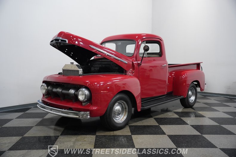1951 Ford F-1 30
