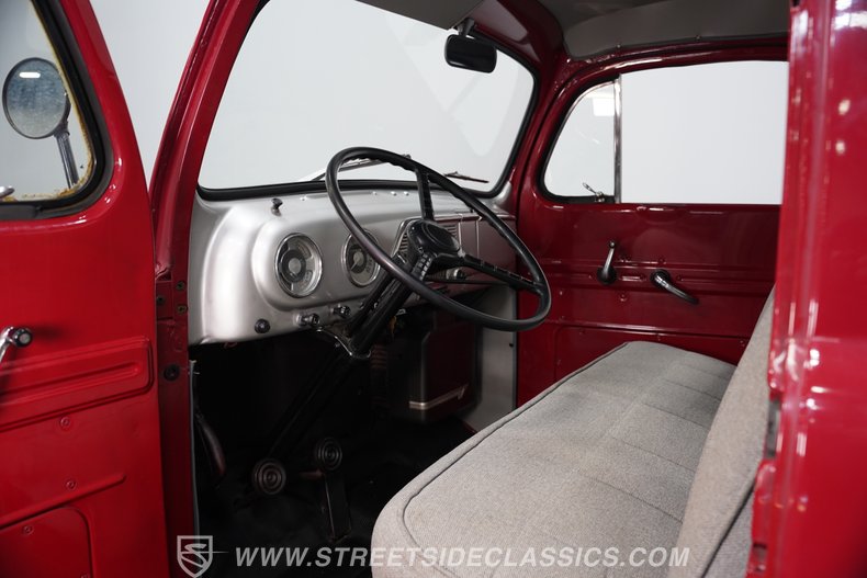 1951 Ford F-1 4