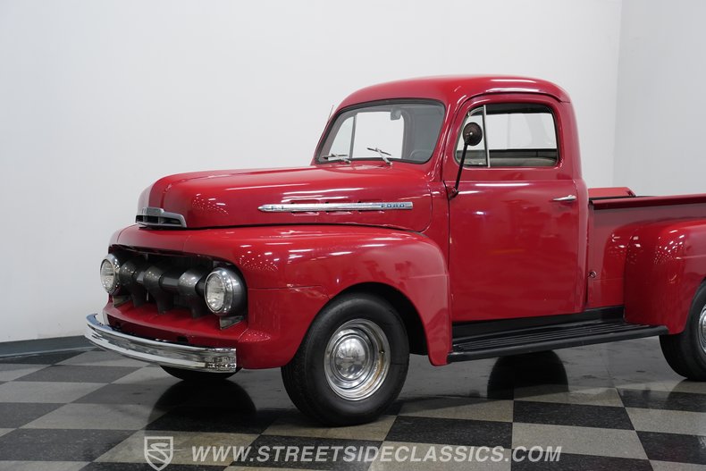 1951 Ford F-1 18