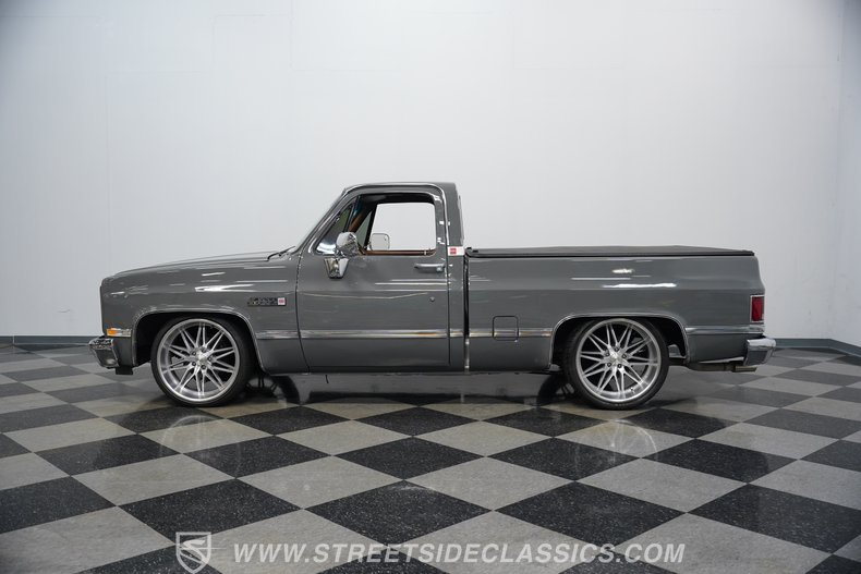 1983 GMC C1500 2