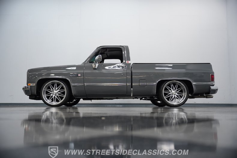 1983 GMC C1500 77