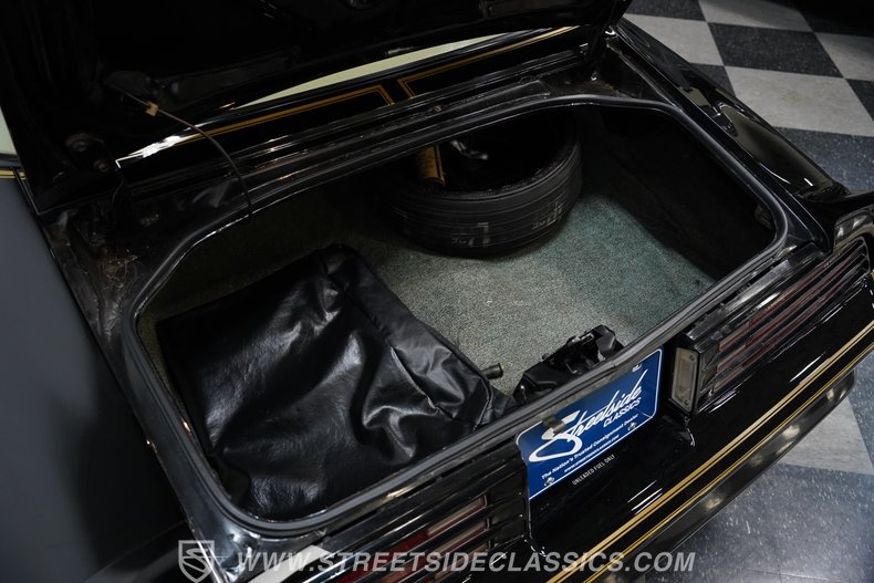 1977 Pontiac Firebird 62