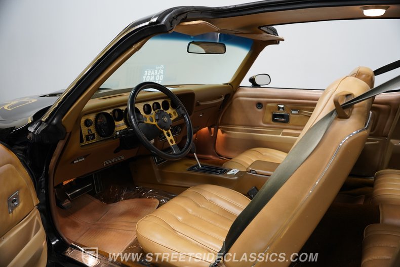 1977 Pontiac Firebird 4