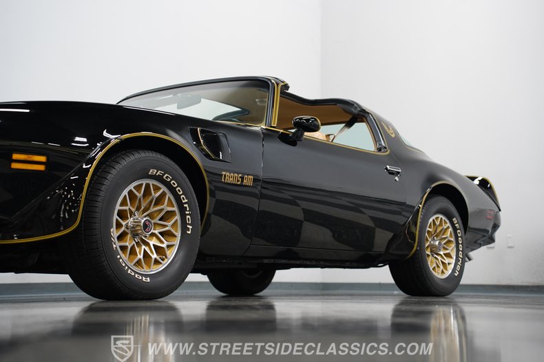 1977 Pontiac Firebird 21