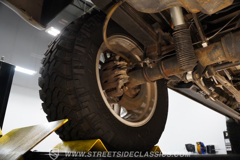 2005 Ford Excursion 78