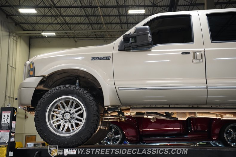 2005 Ford Excursion 79