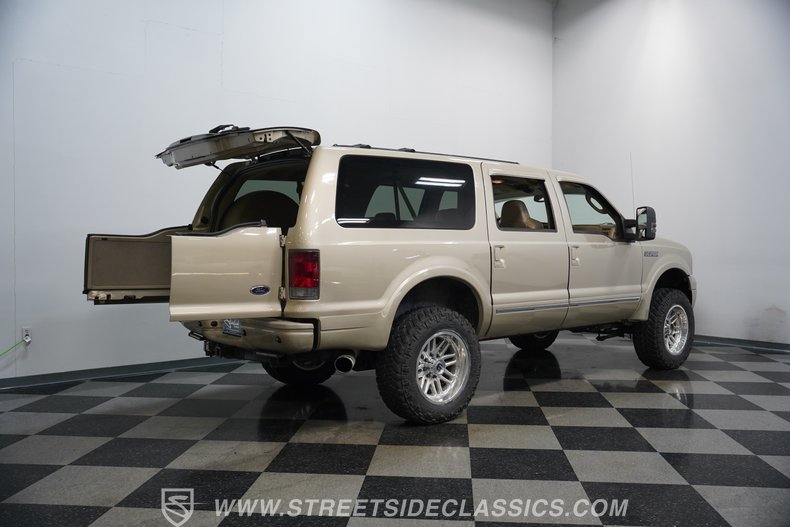 2005 Ford Excursion 65