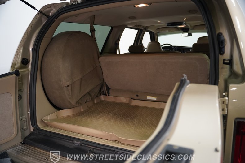 2005 Ford Excursion 66