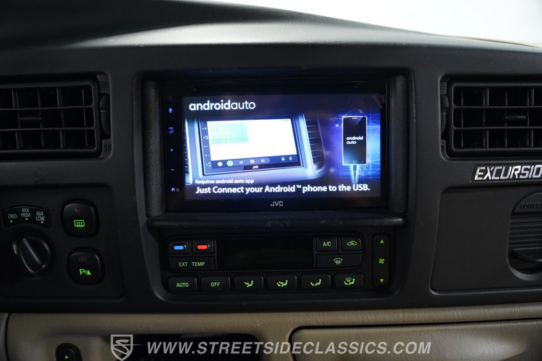2005 Ford Excursion 44