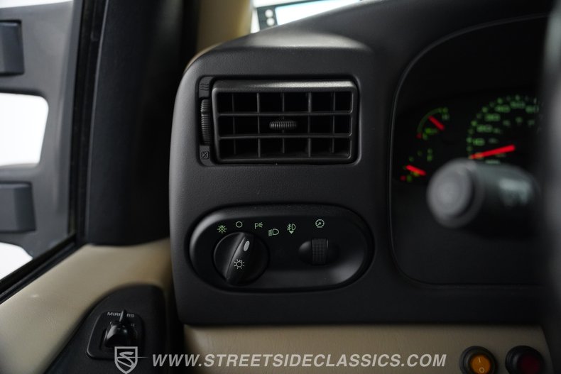 2005 Ford Excursion 41