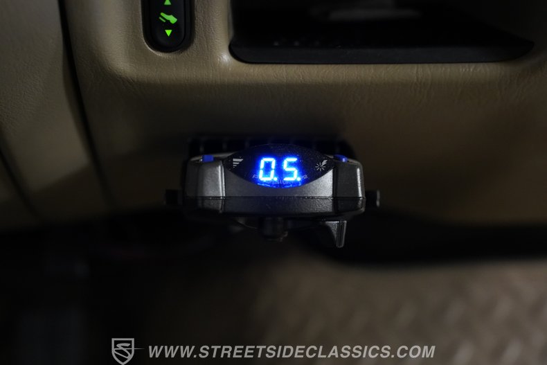 2005 Ford Excursion 46