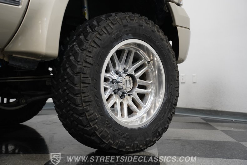 2005 Ford Excursion 71