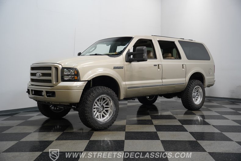 2005 Ford Excursion 7
