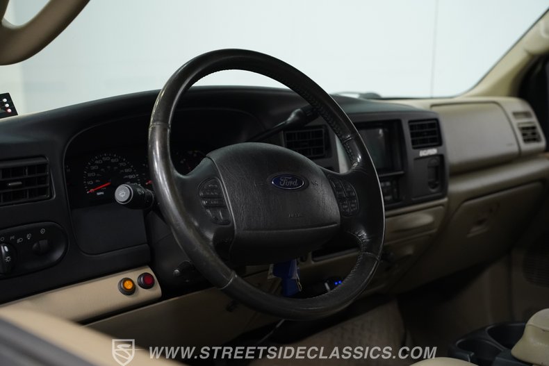 2005 Ford Excursion 87