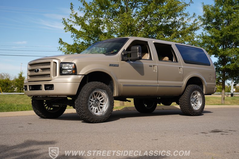 2005 Ford Excursion 85