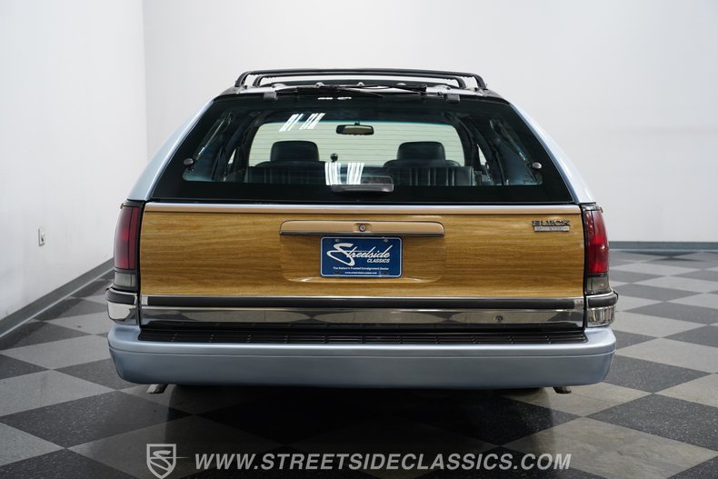1996 Buick Roadmaster 24